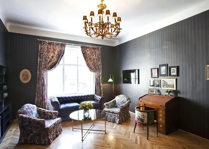 Hotel Small Luxury Altstadt 4*