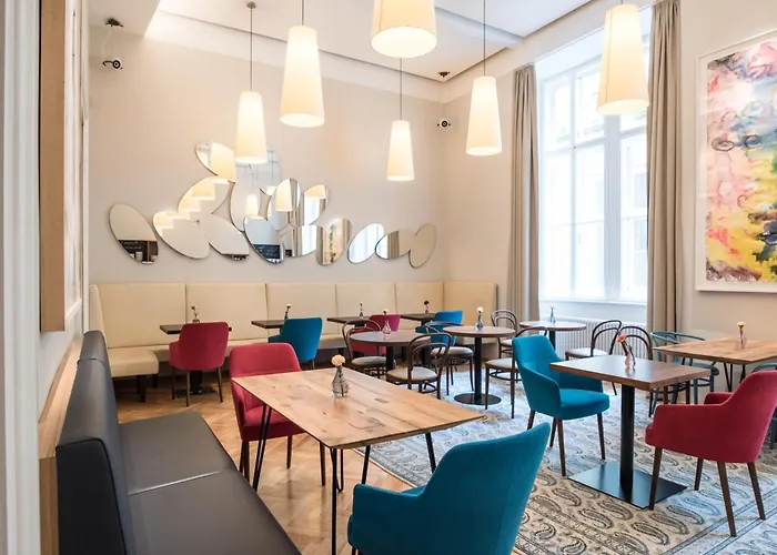 Small Luxury Altstadt 4*