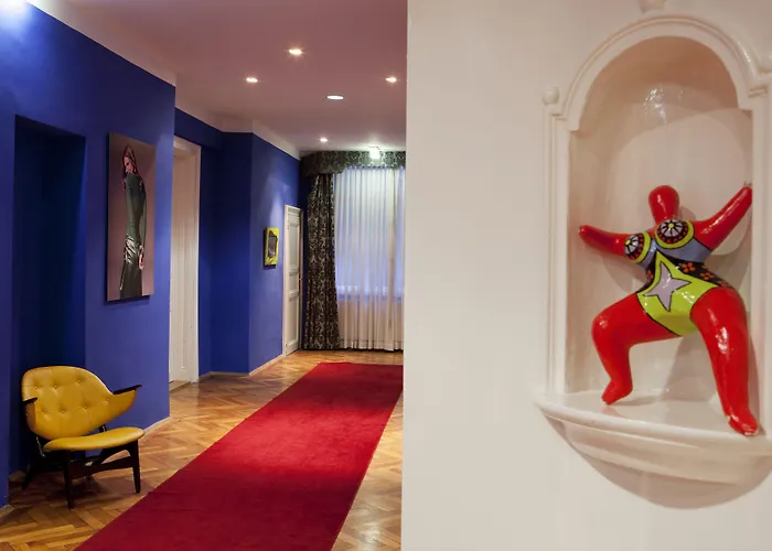 Small Luxury Altstadt 4*
