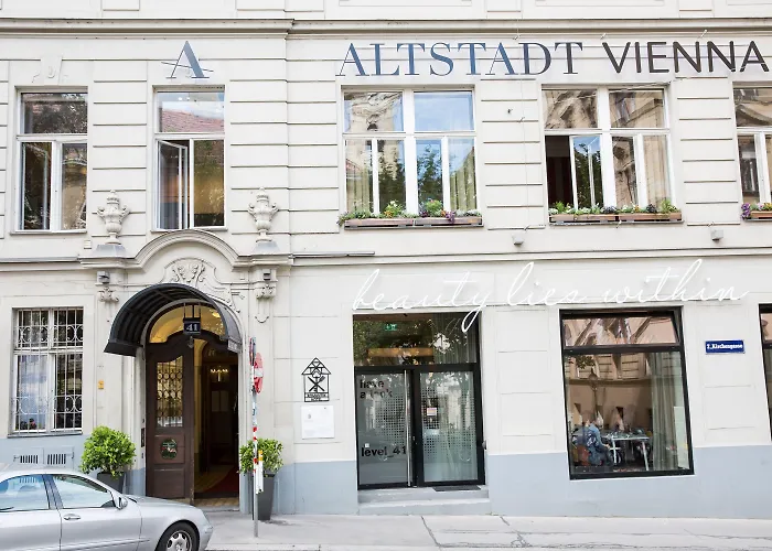 Готель Small Luxury Altstadt Відень