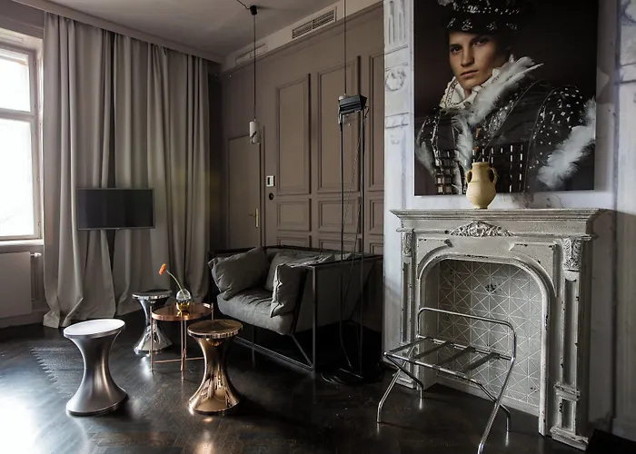 Small Luxury Altstadt Hotel 4*