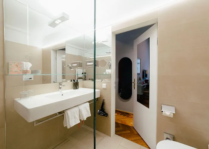 Hotel Small Luxury Altstadt 4*